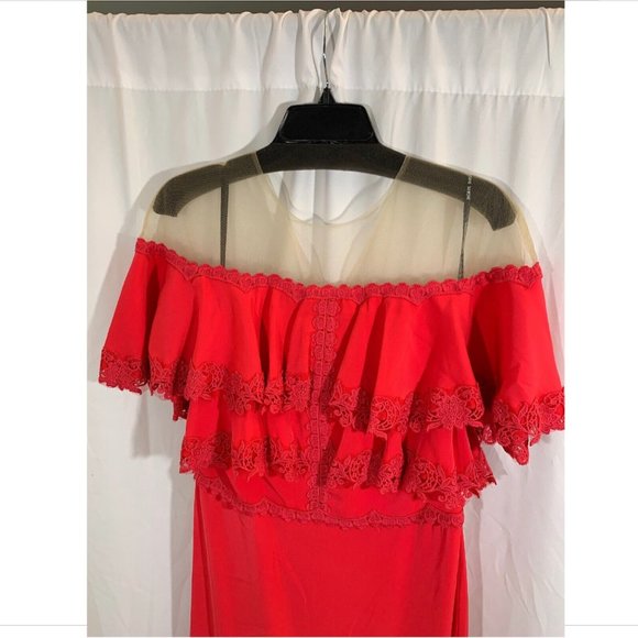 NEW $428 Tadashi Shoji Karlie Off-Shoulder Crepe Gown‎ Red [SZ 10 ] - Picture 5 of 11